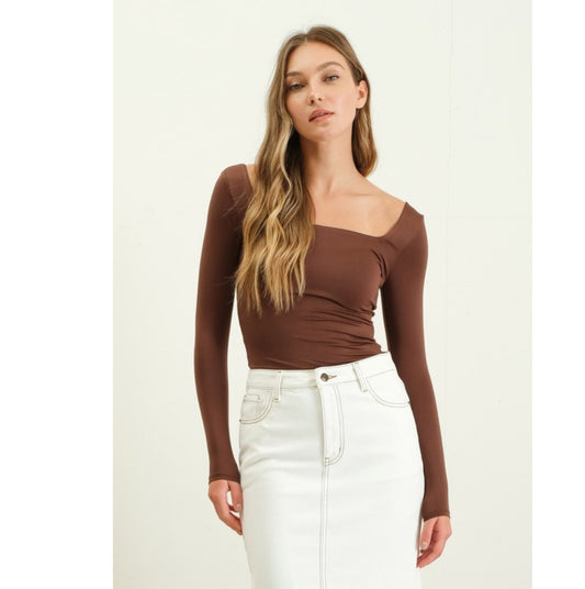 Karelli Long sleeve top- Chocolate