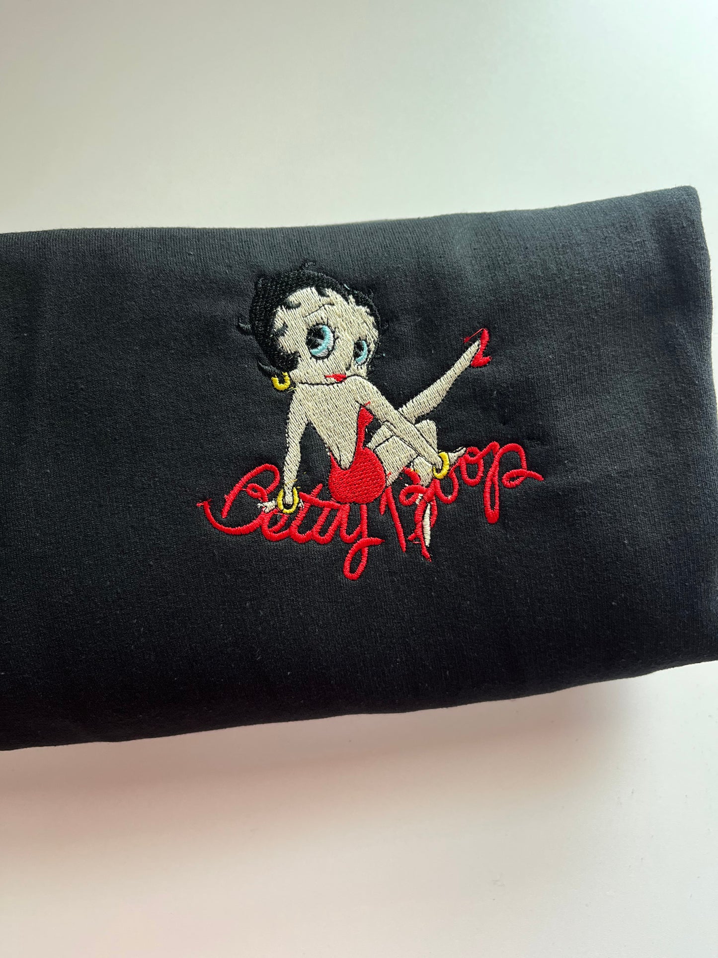 Betty Crew neck