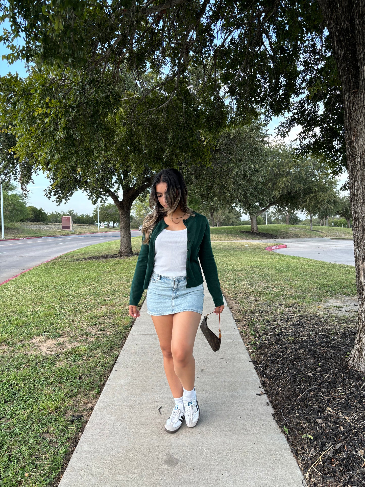 Charlotte Button Down Long Sleeve Cardigan- Hunter Green