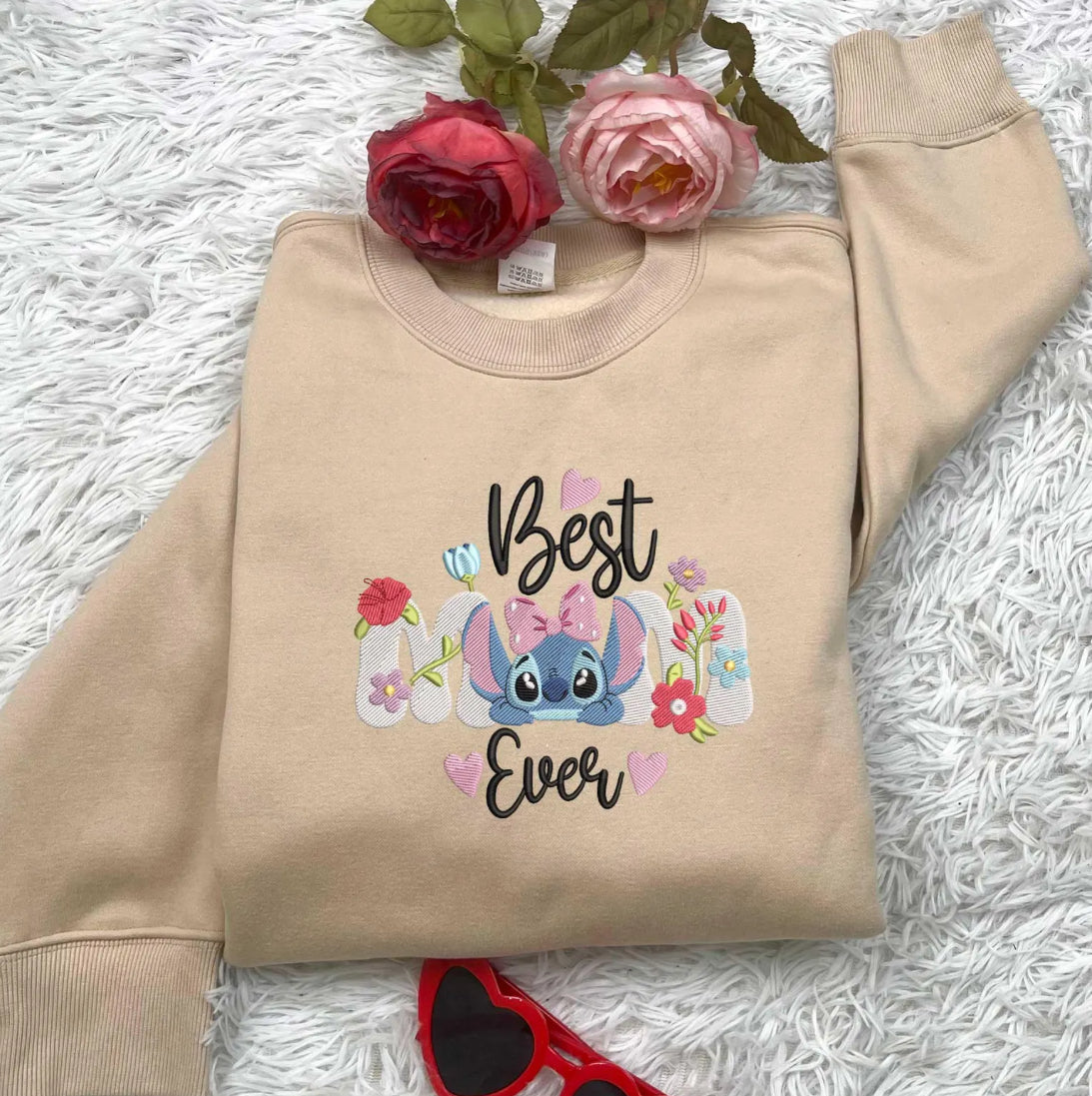 Best Mom Embroidery Crewneck Sweater