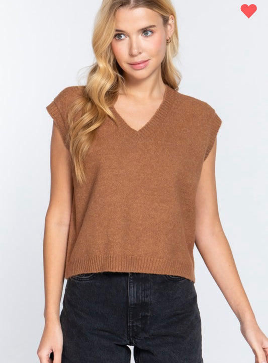 Lorena Sweater Vest- Caramel